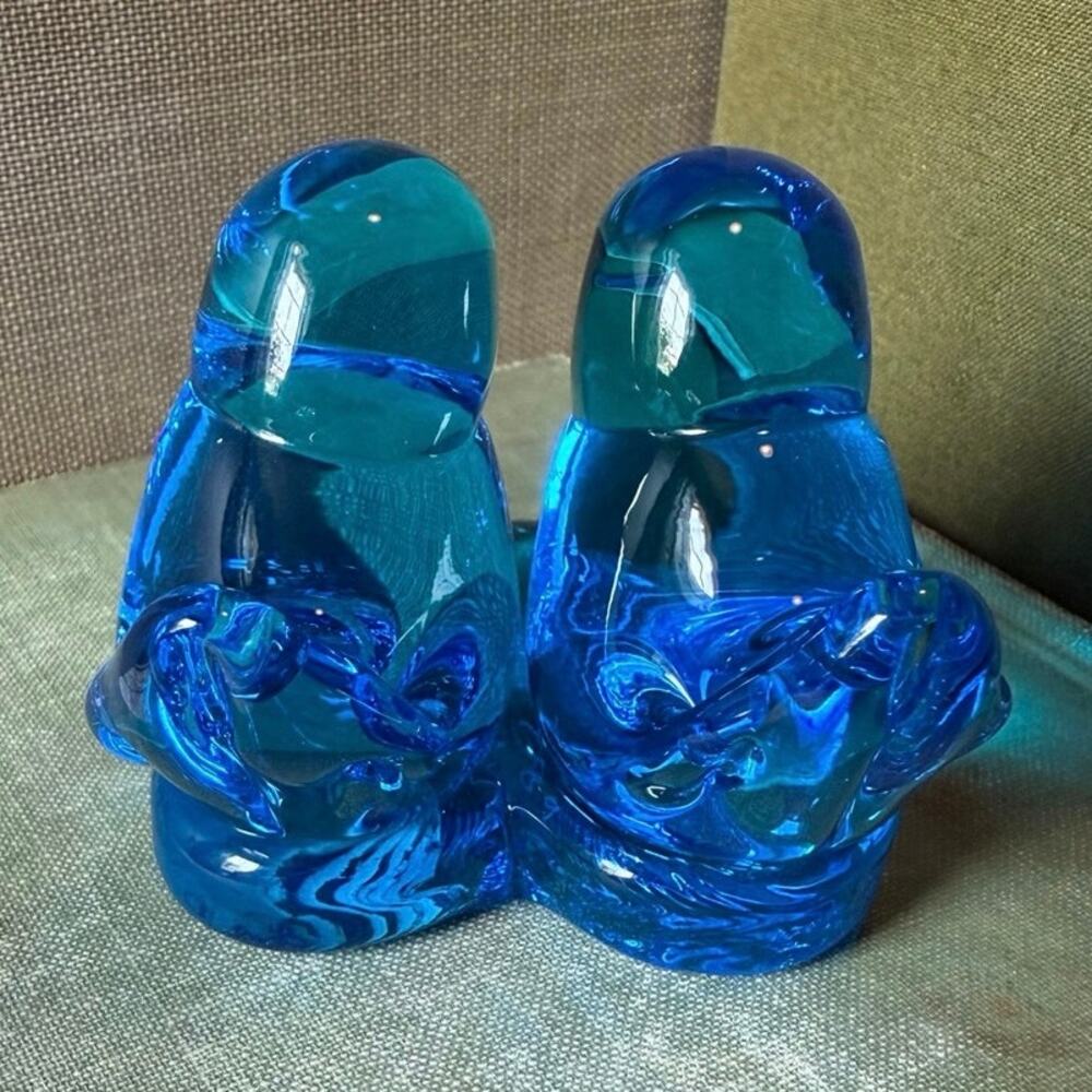 • Bluebirds of Happiness • Heart Base • Signed Leo Ward 1989 - Picture 7 of 12